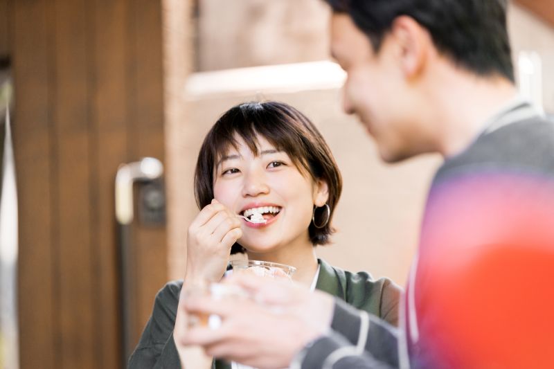 手作りアイスクリームは材料を混ぜる工程が重要